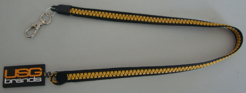 zipper lanyard