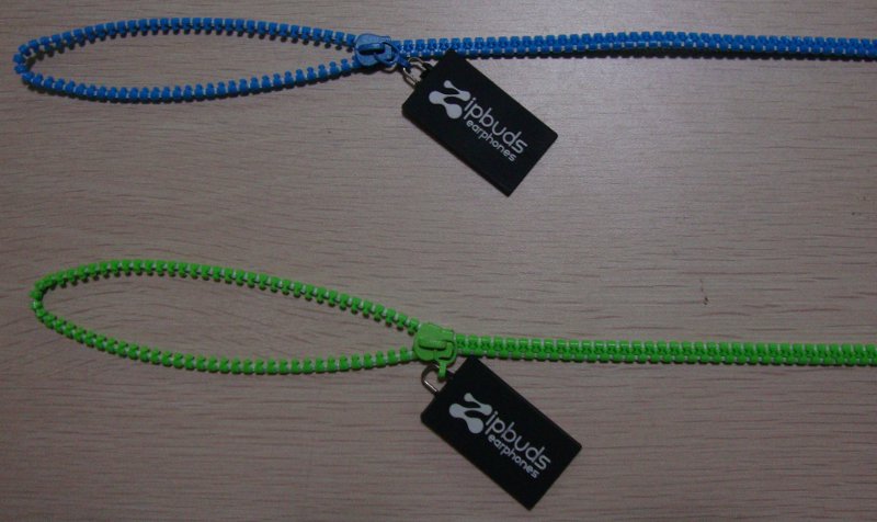 zipper lanyard